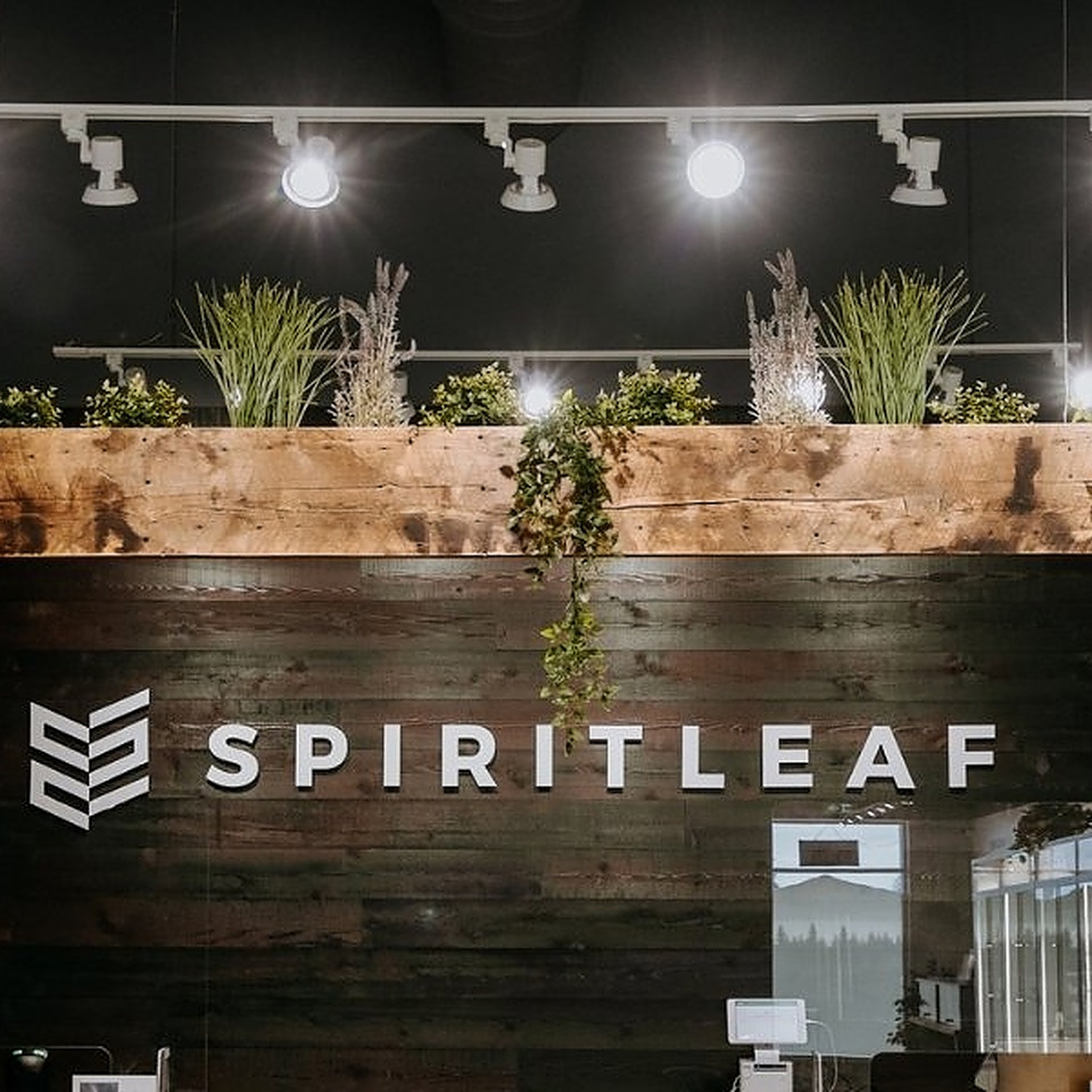 Spiritleaf South Keys Ottawa, ON Dispensary Leafly