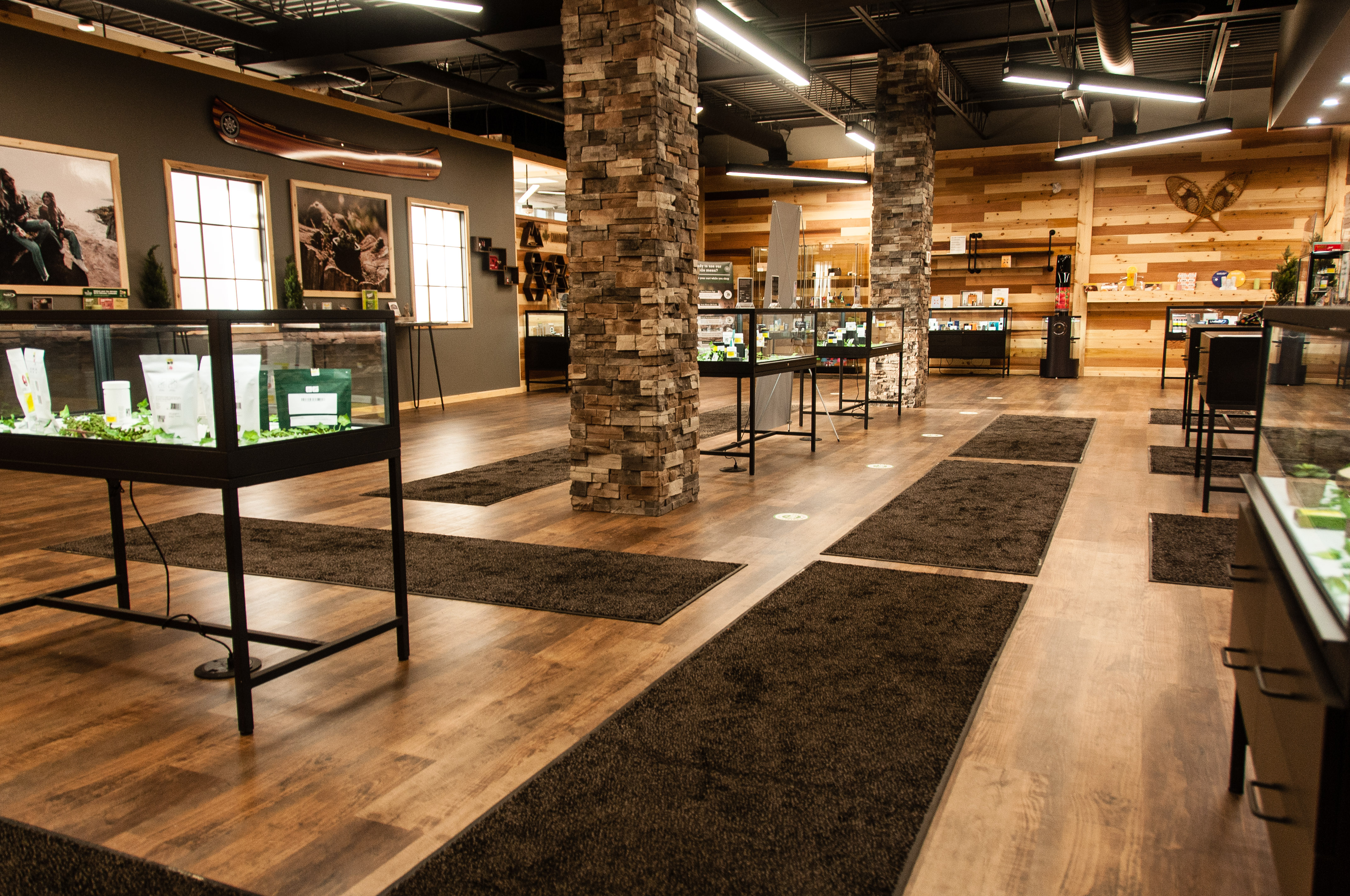 Due North Cannabis - Sault Ste Marie
