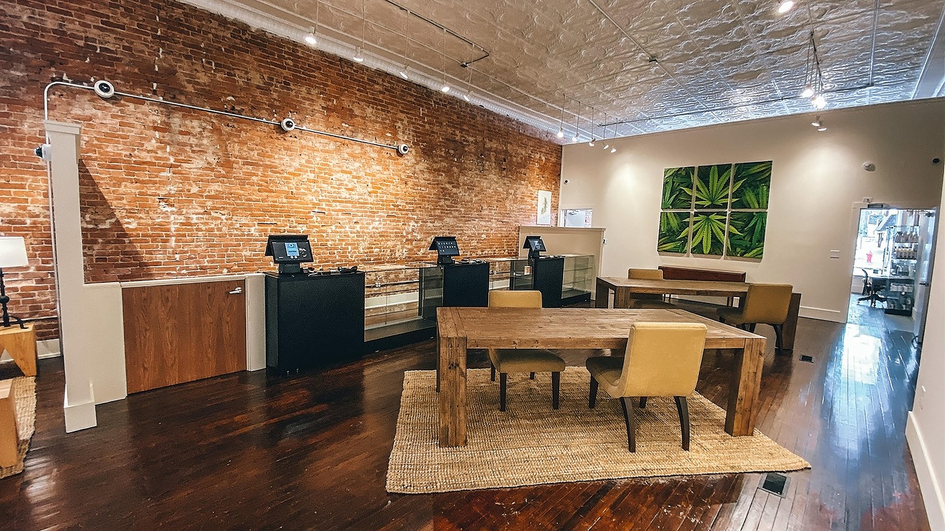 Cannavista Wellness (Medical) Dispensary Menu, Reviews & Photos