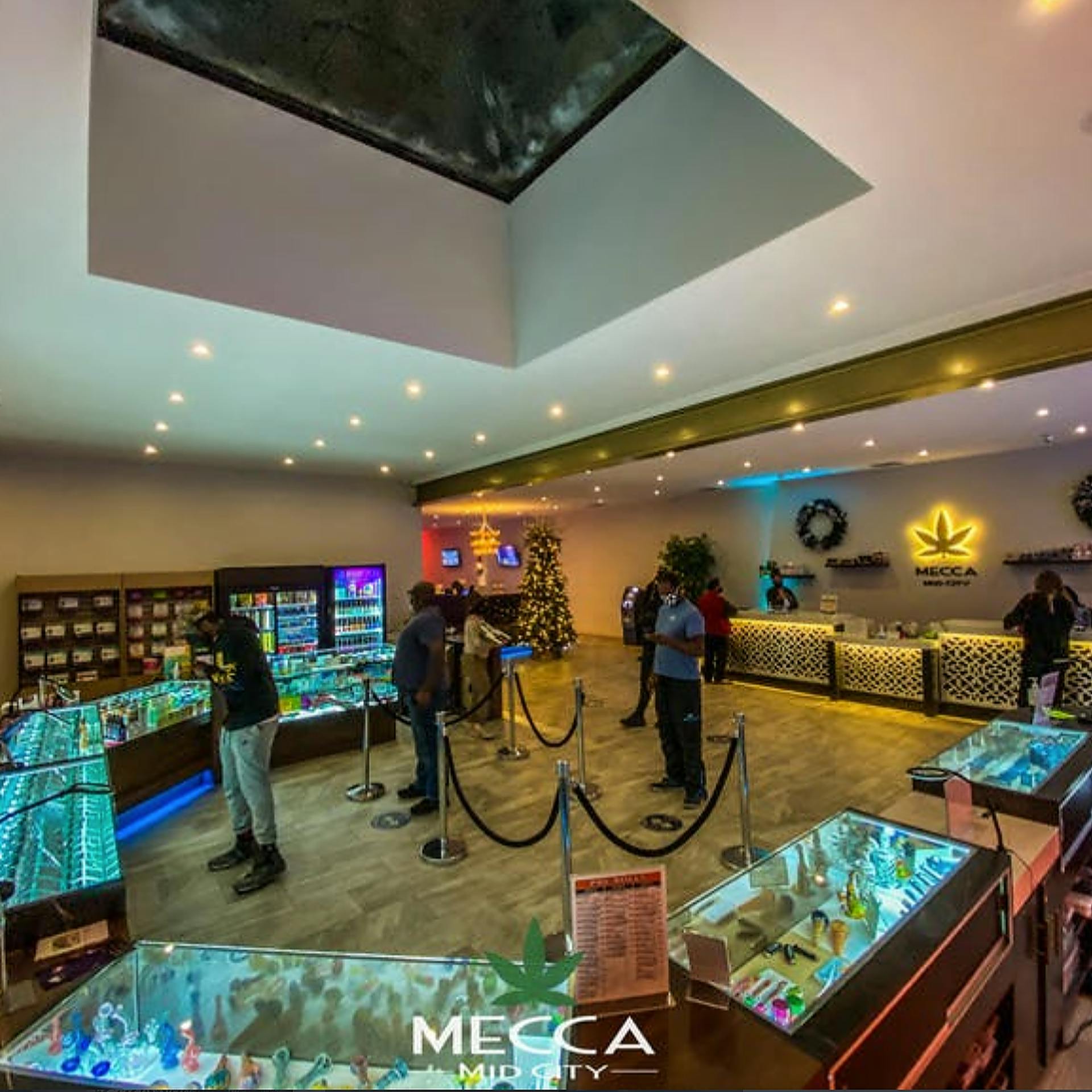 Mecca Mid City Los Angeles, CA Dispensary Leafly
