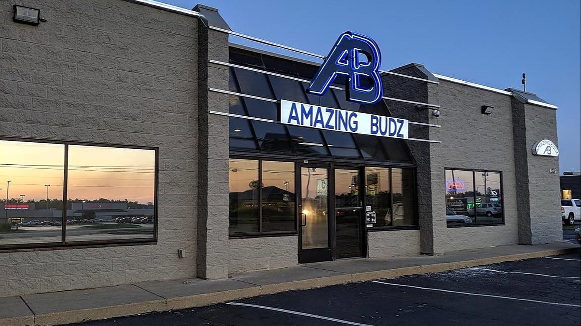 Amazing Budz (Recreational) Dispensary Menu, Reviews & Photos