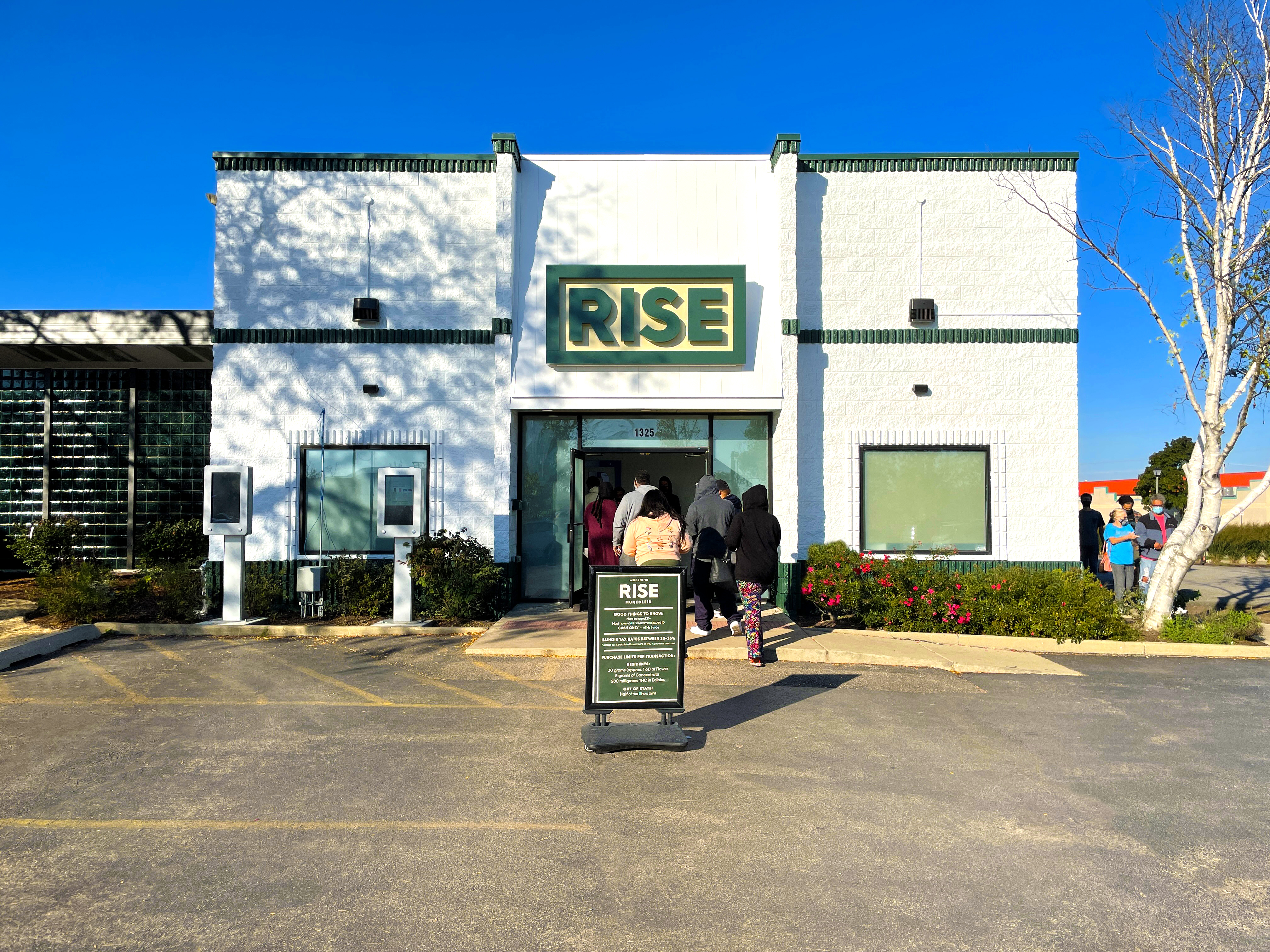 RISE Dispensaries Mundelein (Adult Use) | Mundelein, IL Dispensary | Leafly